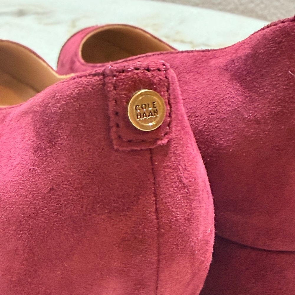 NWOT‎ Cole Haan Burgundy Suede Patent Cap Toe Block Heel Pumps W30825 6.5C Wide - Picture 6 of 9